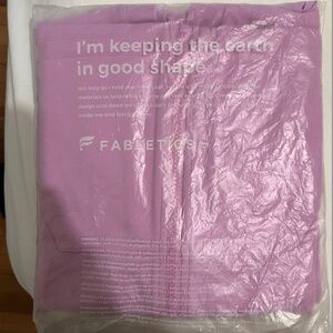 NWT NIB Fabletics Bailey Cropped Prelude Hoodie